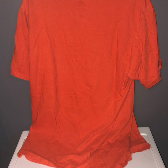 Men’s Nike Swoosh Graphic Tee - Picture 2 of 3